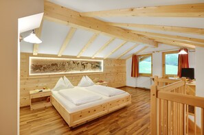 Een kluis op de kamer, een bureau, gratis wifi