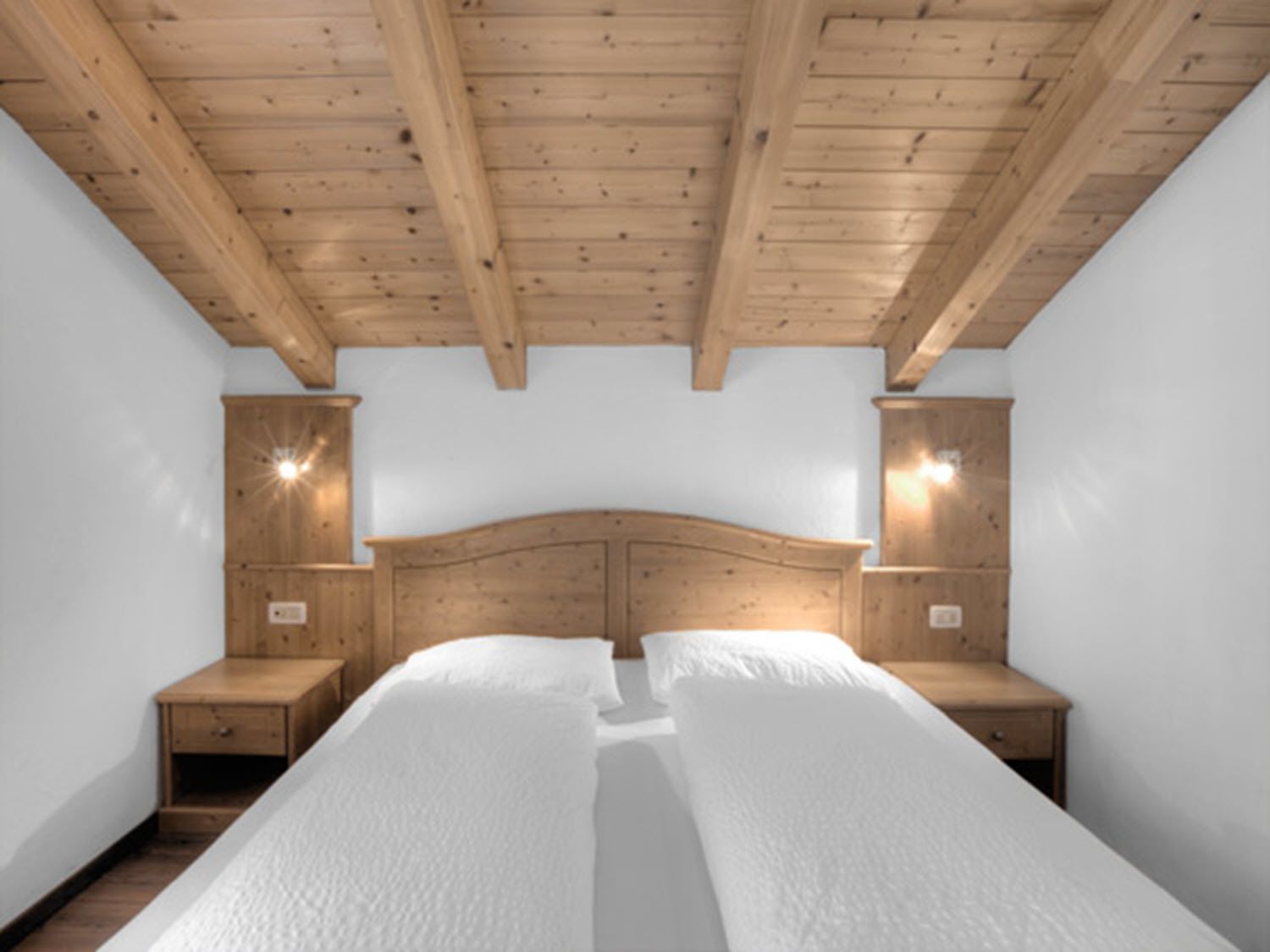 double room, non smoking, mountainside | free wifi, bed sheets