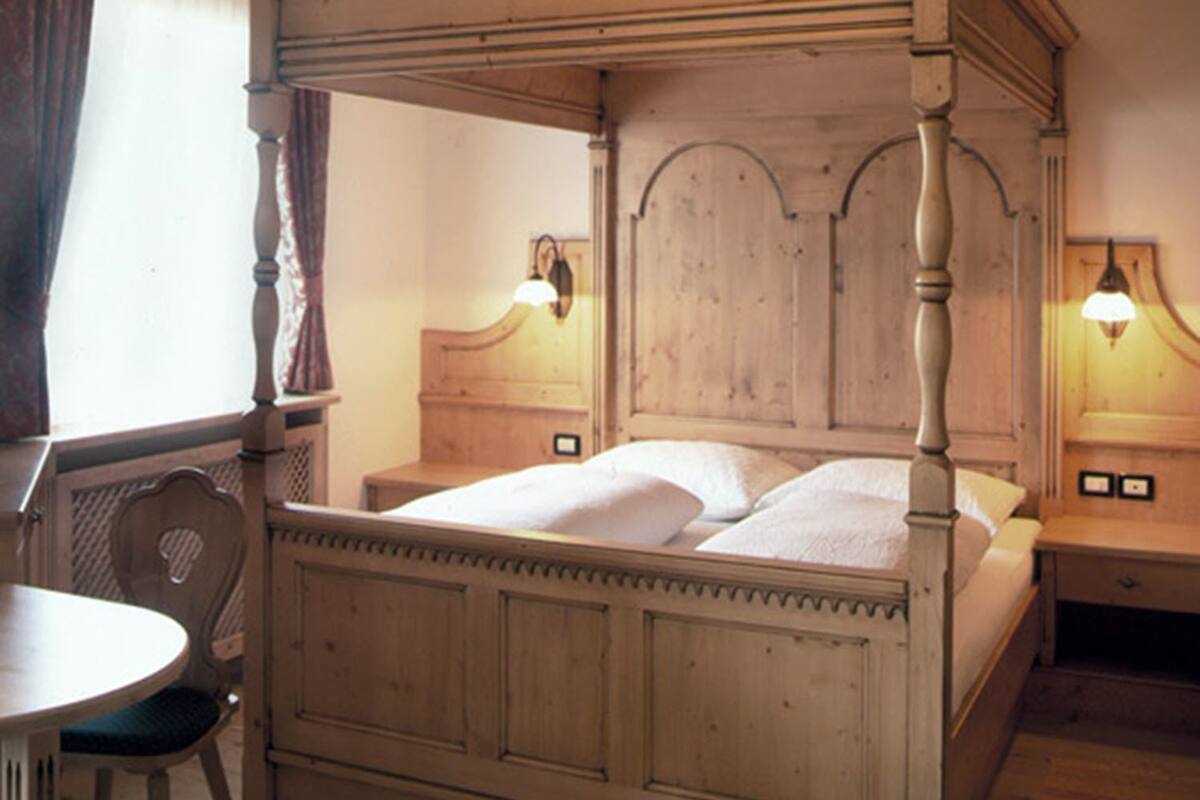 double room, non smoking, mountainside | free wifi, bed sheets