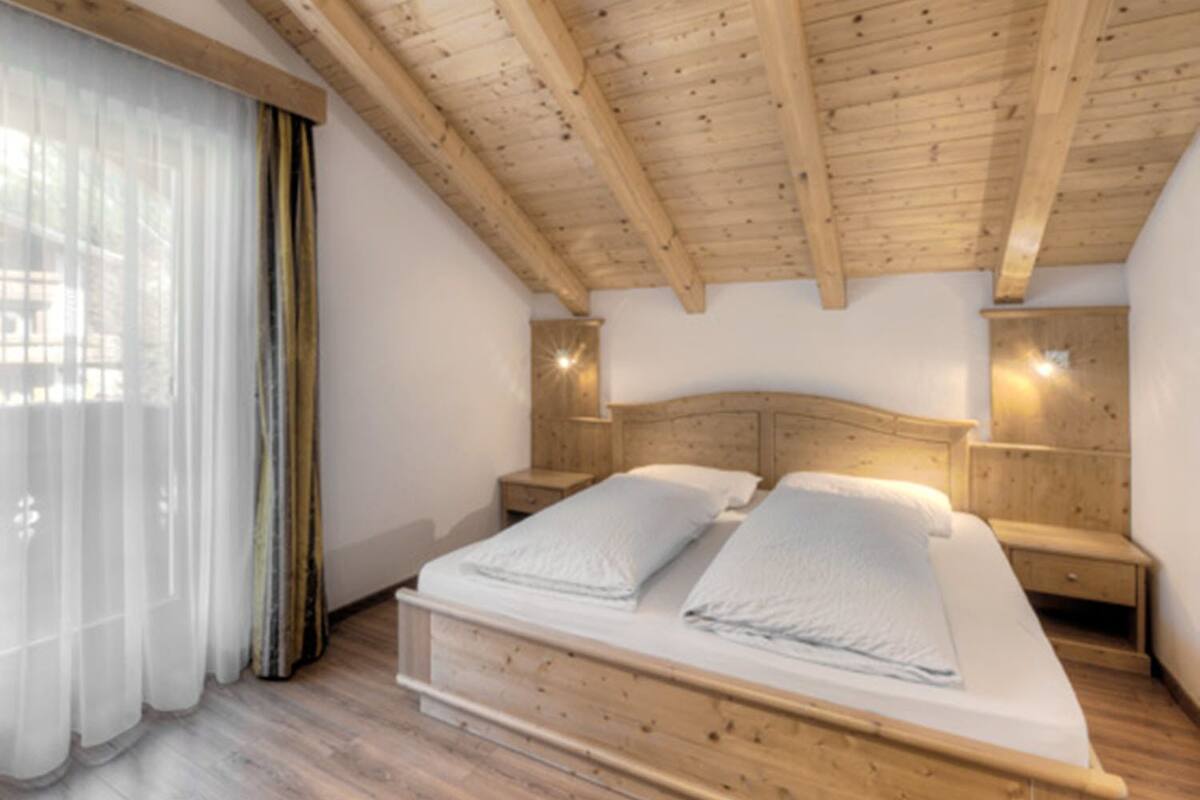 double room, non smoking, mountainside | free wifi, bed sheets