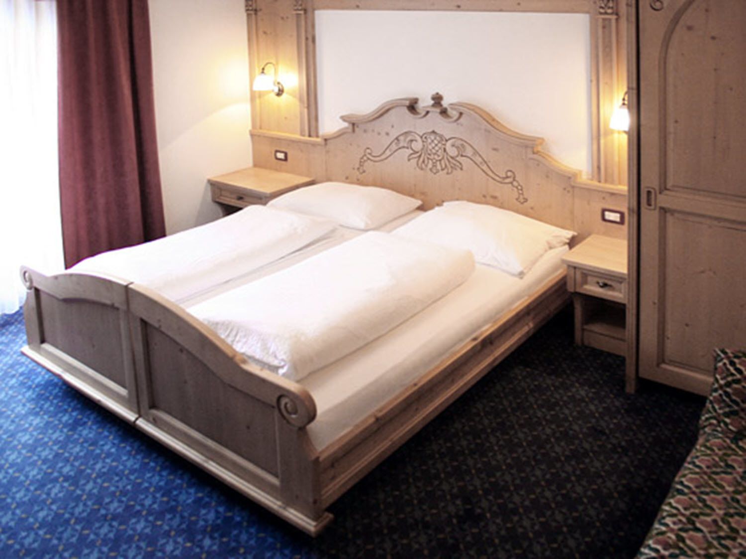 double room, non smoking, mountainside | free wifi, bed sheets