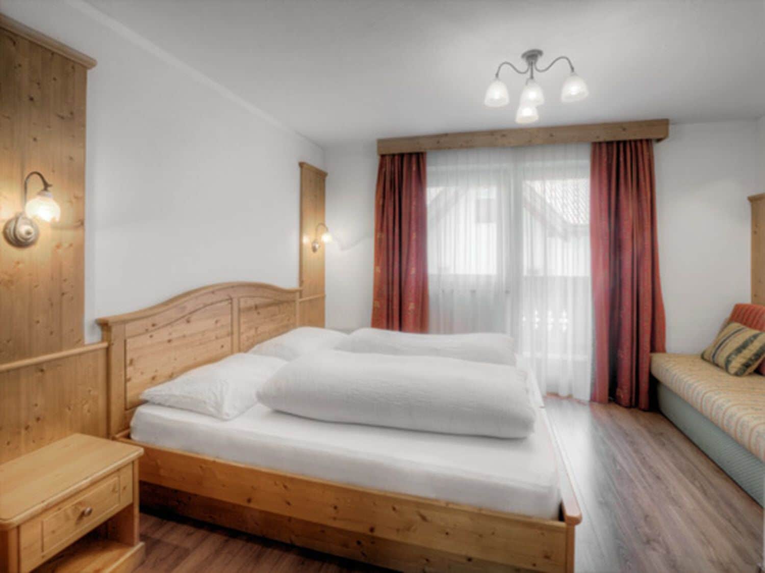 double room, non smoking, mountainside | free wifi, bed sheets