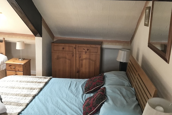 Desk, iron/ironing board, free WiFi, bed sheets