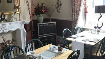 Daily continental breakfast for a fee