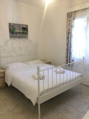 Habitación triple estándar, varias camas | Vistas desde la habitación