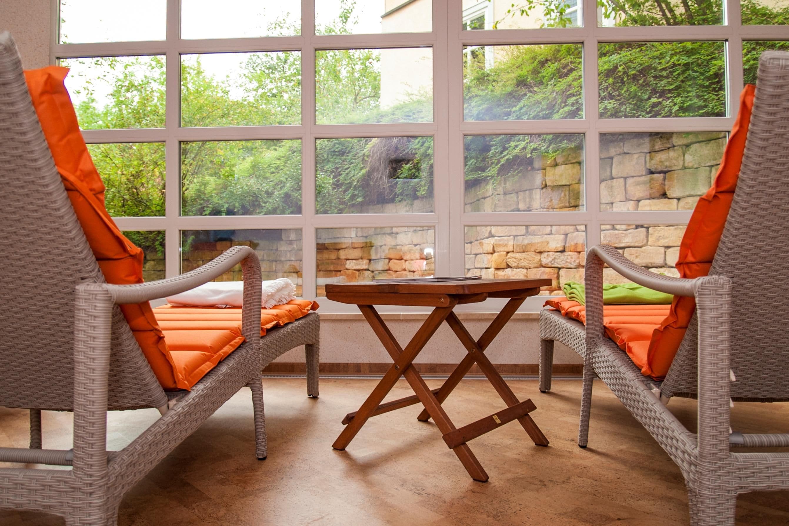 المنشأة من الداخل