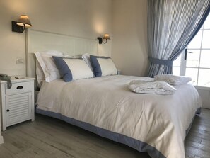 Skrivebord og wi-fi (inkludert)