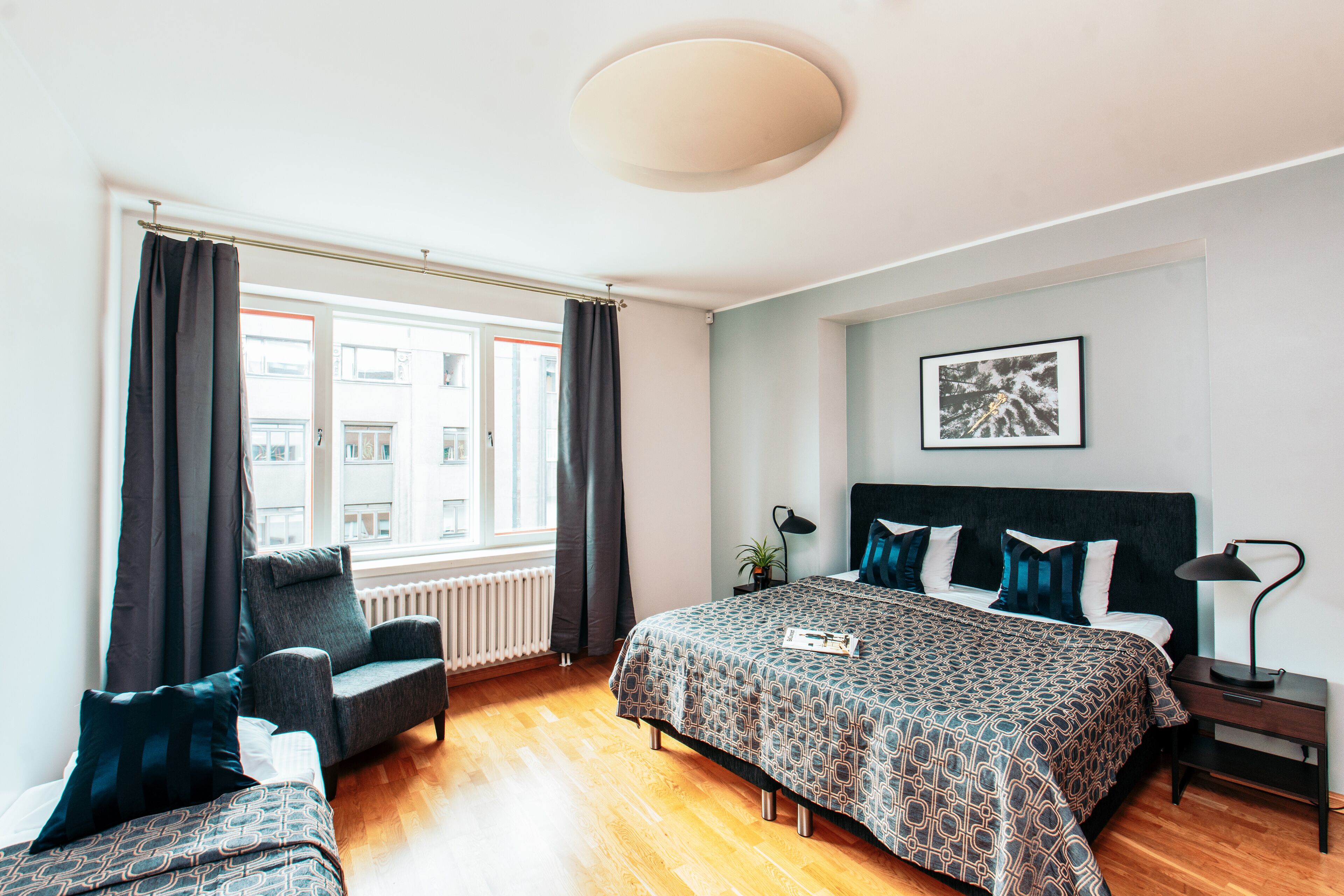 Leilighet, 2 soverom, badstue | 2 soverom, individuelt dekorert, individuelt innredet og skrivebord