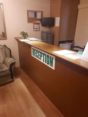 Reception - Shamrock Guest House (Gravesend)