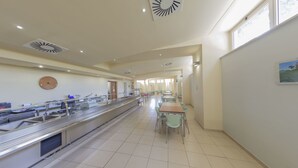 Desayuno buffet incluido todos los días