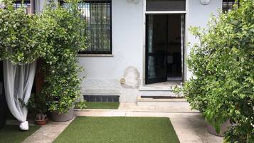 Maisonette, 4 Schlafzimmer | Terrasse/Patio