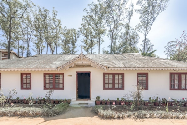 Property entrance - GuestHouser 4 BHK Homestay f531 (Devikolam)