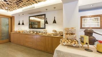 Daily buffet breakfast (EUR 5 per person)
