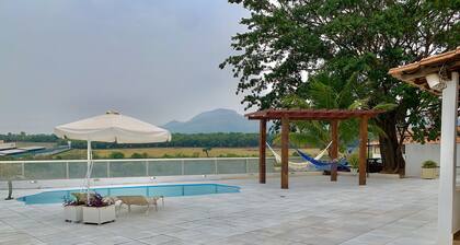 Oasis do Lago - Casa para 20 pessoas com 6 quartos