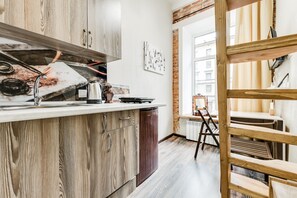 Standard Duplex | Individually decorated, iron/ironing board, free WiFi, bed sheets - Sokroma Gorod Masterov Aparts (St. Petersburg)