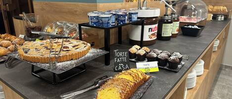 Petit déjeuner buffet