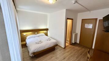 Chambre Standard Double ou avec lits jumeaux, vue montagne