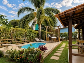 Garden - Charme e Aconchego - Casa para 10 pessoas com 3 quartos (Capitólio)