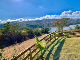 Vista para o lago