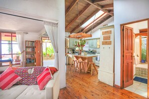 Comfort Villa, Multiple Beds, Lake View, Lakeside | Living area | Flat-screen TV, DVD player - Casa Paxanax (Santa Cruz La Laguna)