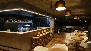 Bar (on property) - Fenyves Yacht Club (Balatonfenyves)