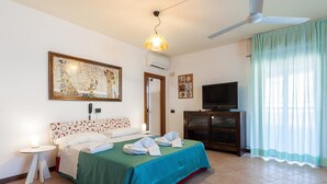 Unclassified image, 2 of 33, button - Hotel Villa Claudia (Bellaria-Igea Marina)