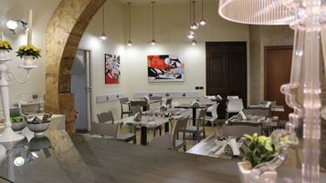 Colazione a buffet inclusa, servita tutte le mattine