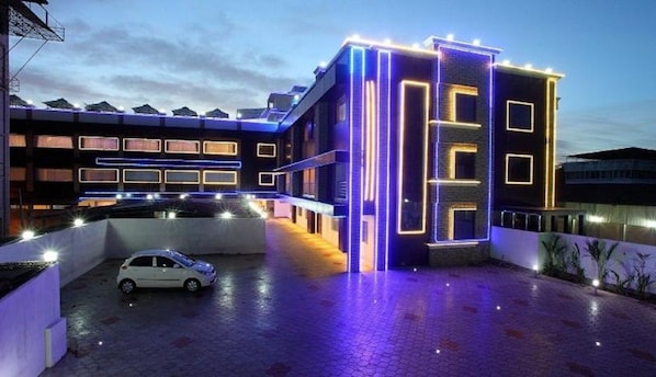 Ngoại thất