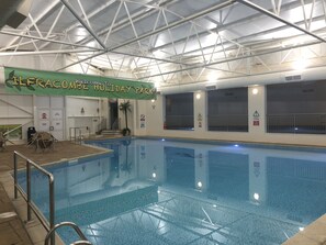 Indoor pool - Verity Plus Apartment (Ilfracombe)