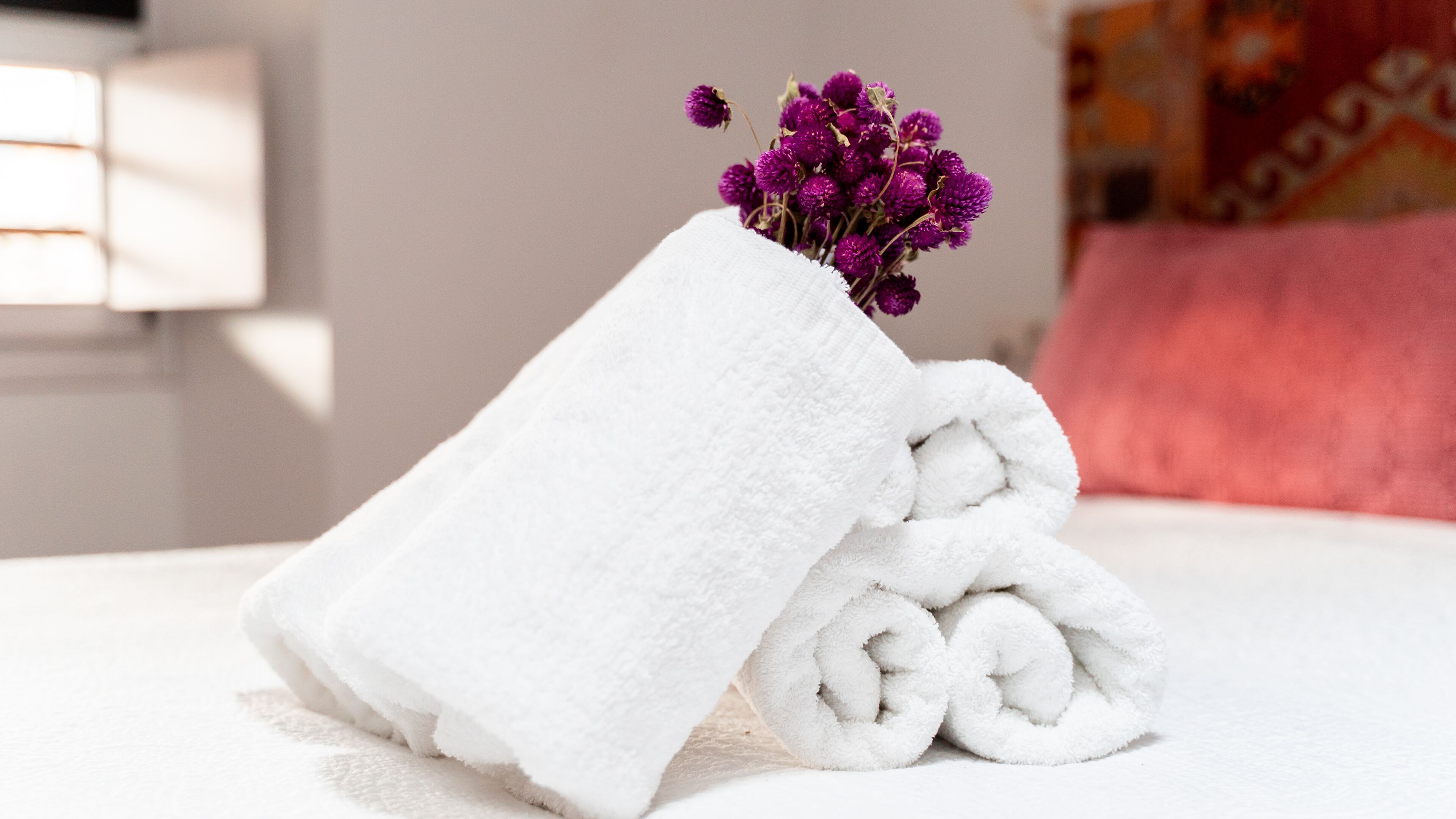 superior double room | down duvets, in-room safe, free wifi, bed sheets