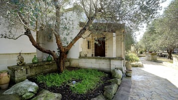 Comfort Double Room | Courtyard view