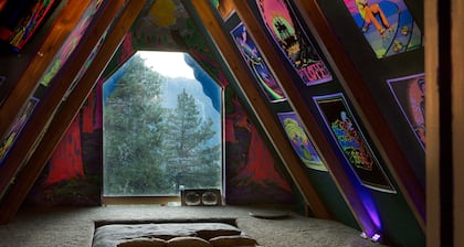 Hicksville Pines Chalets & Motel