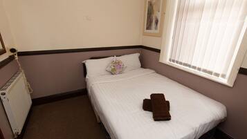 Cortinas blackout, tabla de planchar con plancha y wifi gratis