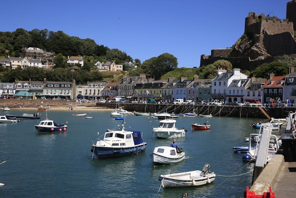 Marina - The Dolphin Hotel (St. Martin)