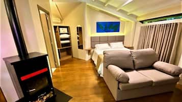 Minibar y ropa de cama
