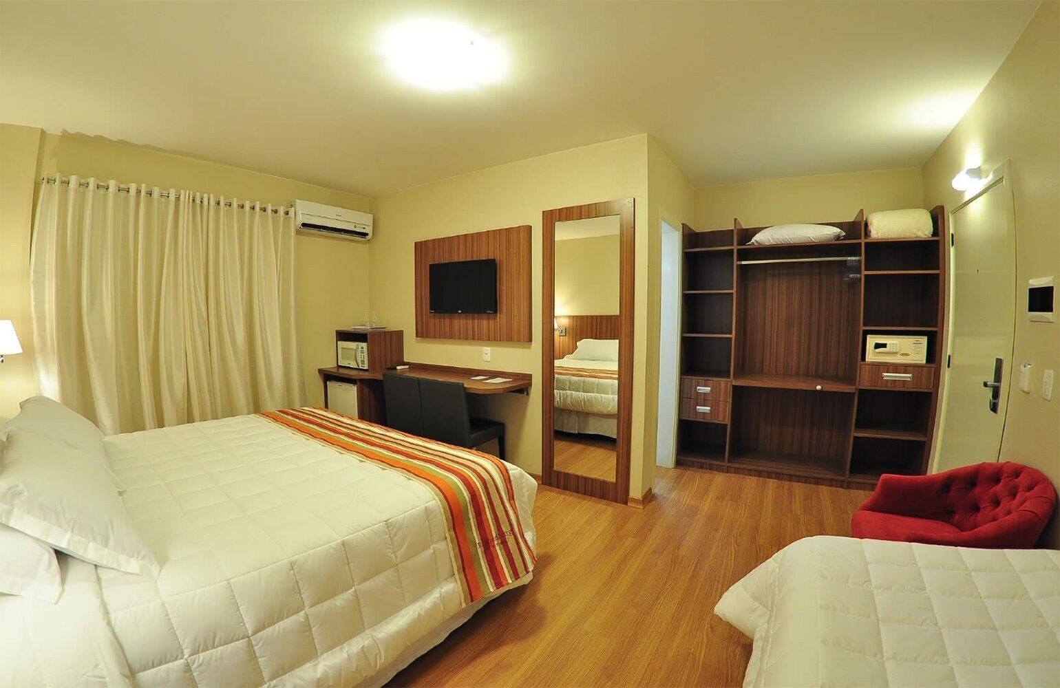 Minibar, in-room safe, desk, blackout drapes