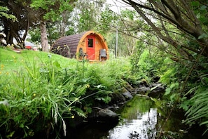 Property grounds - Dunvegan Camping Pods (Dunvegan)