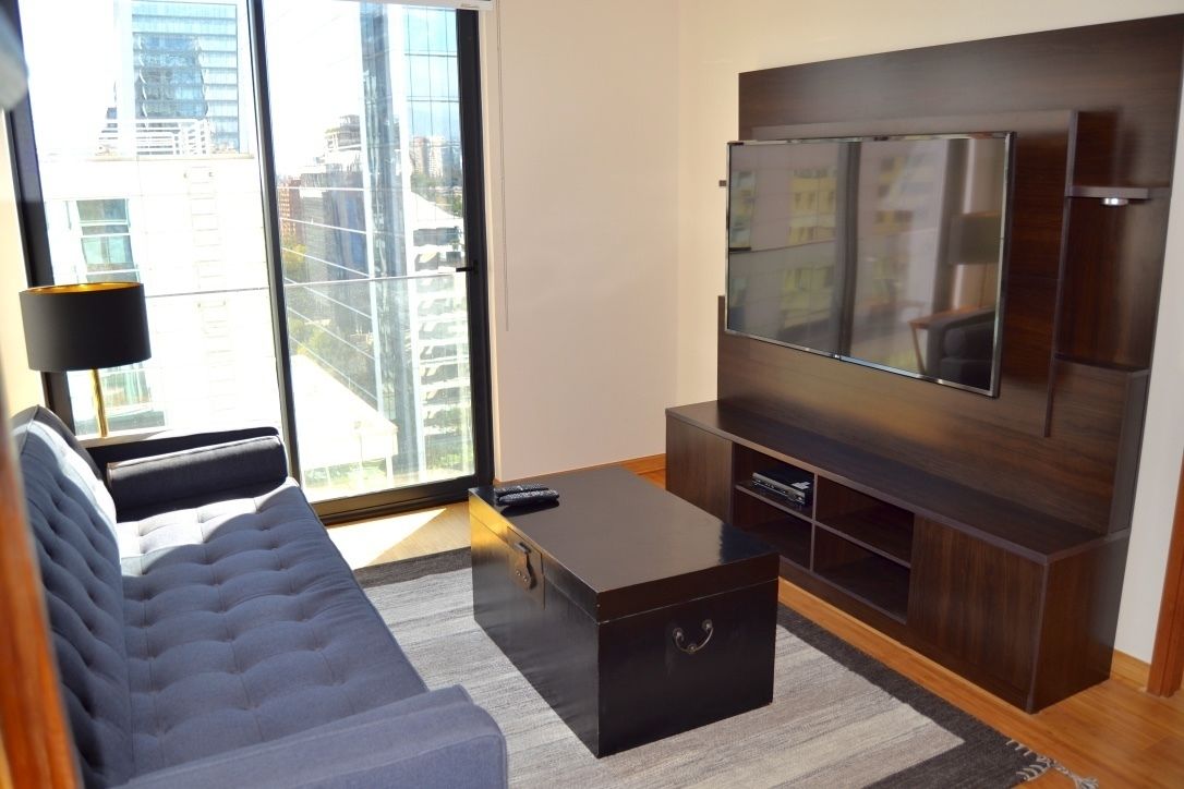 Apartamento, 1 cama de casal, banheiro privativo | Área de estar | TV de tela plana