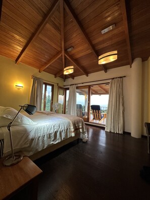 Luxury House, 5 Bedrooms, Lake View, Poolside - Casa Valdres (Santa Cruz La Laguna)