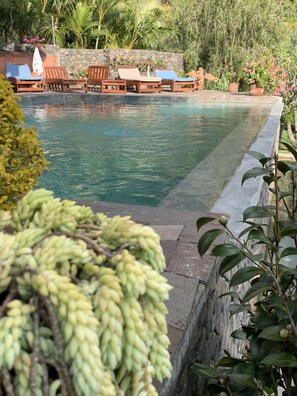 Lyxhus - 5 sovrum - sjöutsikt - vid poolen | Terrass/Patio