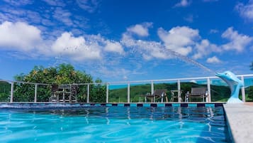 Piscina all'aperto