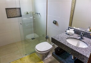 Bathroom - Alecrim do Campo - Casa para 12 pessoas com 3 quartos (Guape)