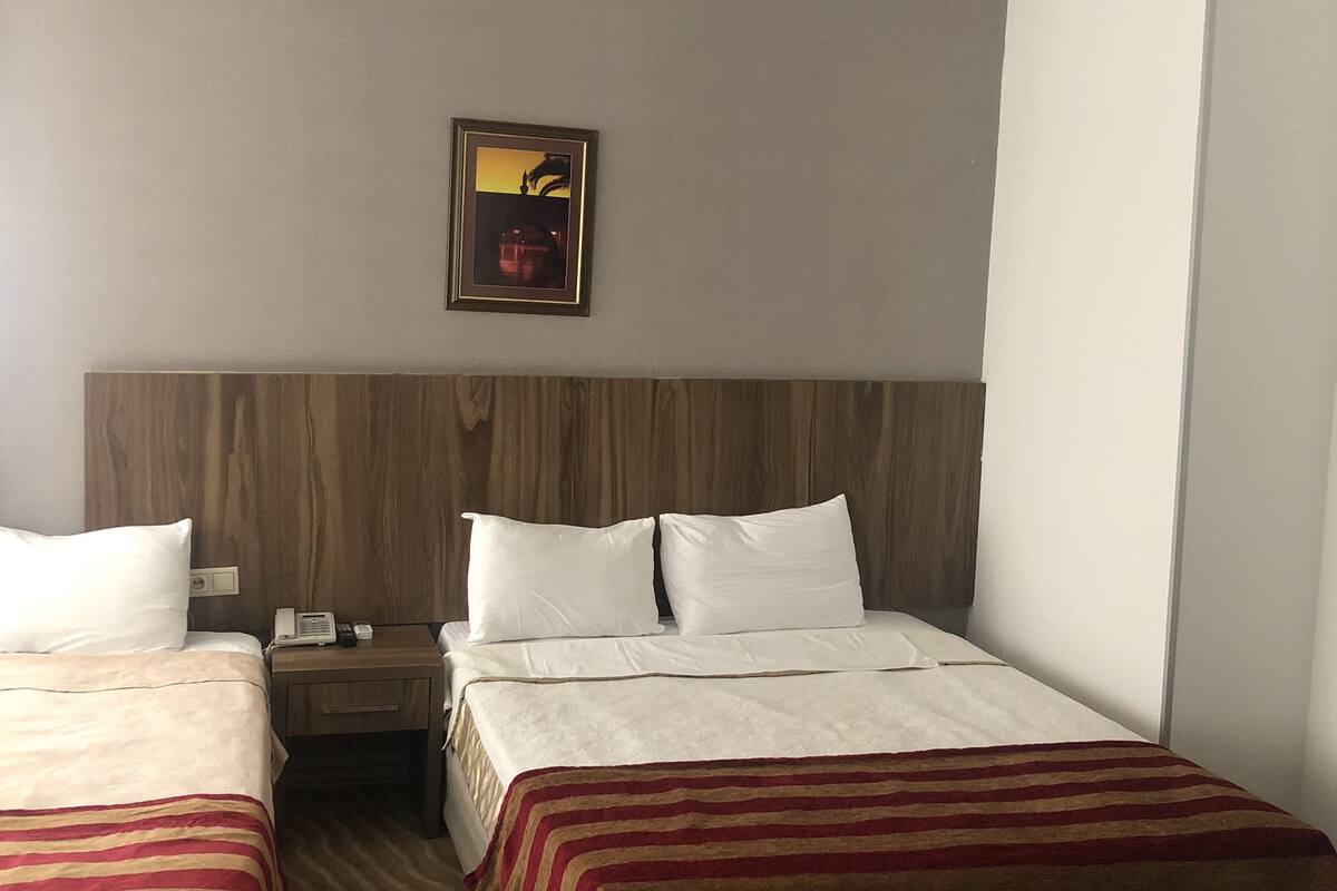 Blackout curtains, soundproofing, free WiFi, bed sheets