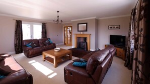 Unclassified image, 5 of 12, button - Brae Cottage (Dunvegan)
