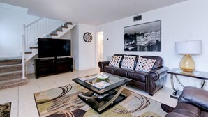 Living room - Villa 1 (Fort Lauderdale)