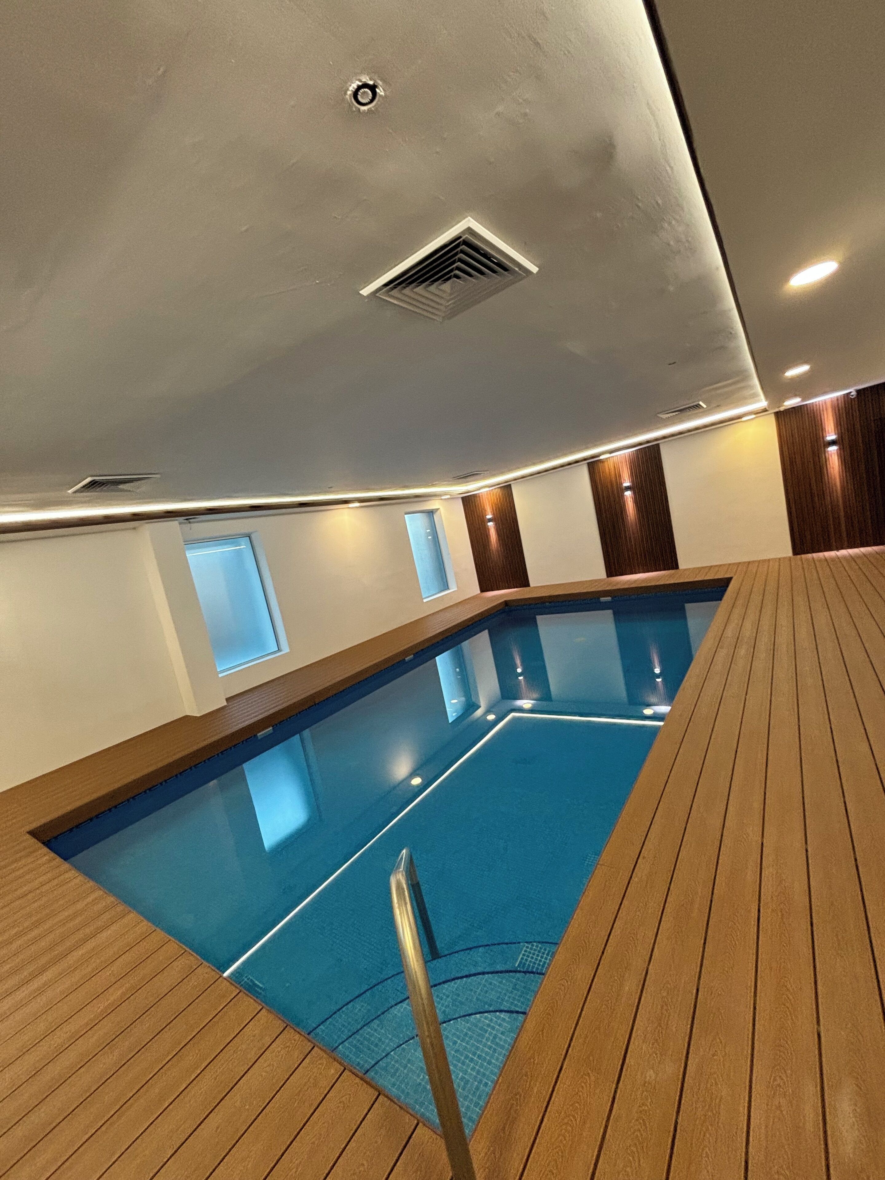 Foto - Krystal Urban Monterrey San Jeronimo