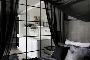 Individually decorated, individually furnished, desk, iron/ironing board - Sweet Suite Apart (Gdansk)