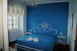 华丽双人房 | 高档床上用品、羽绒被、迷你吧、客房内保险箱