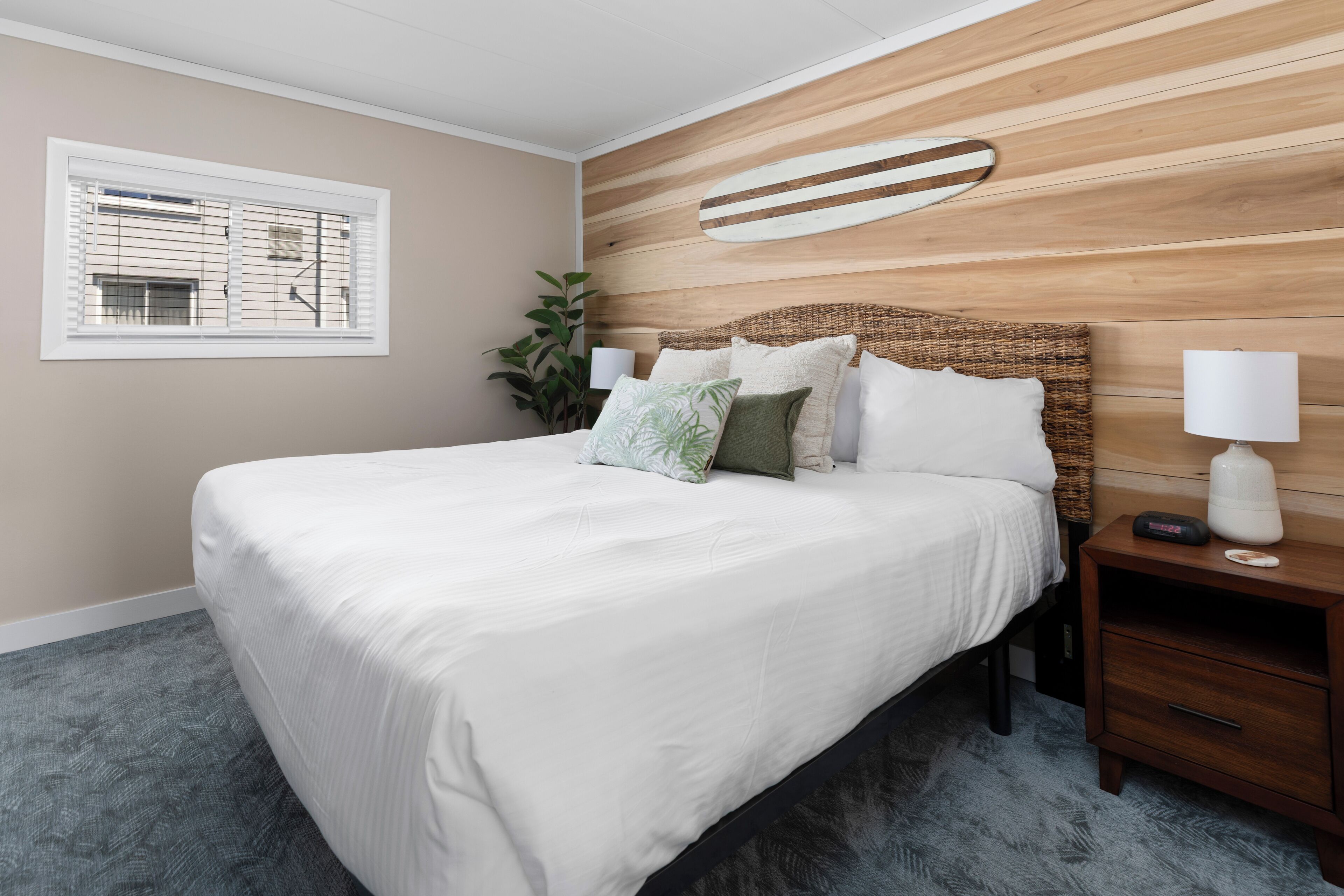 Traditional Suite, 1 King Bed with Sofa bed