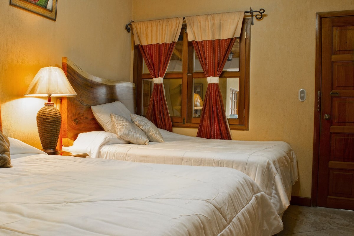 in-room safe, free wifi, bed sheets